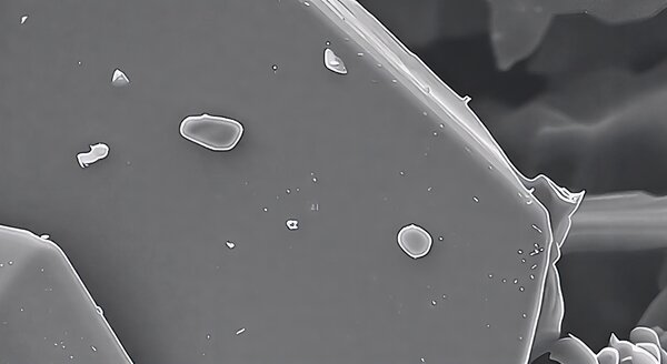 CRB GmbH | Kohlenstoffbestimmung | © CRB Analyse Service GmbH